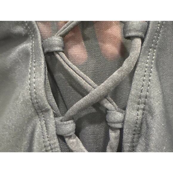 Torrid Zip Front Corset Shape One Piece Bathing Suit Women’s Size 2 Wireless - Picture 7 of 10